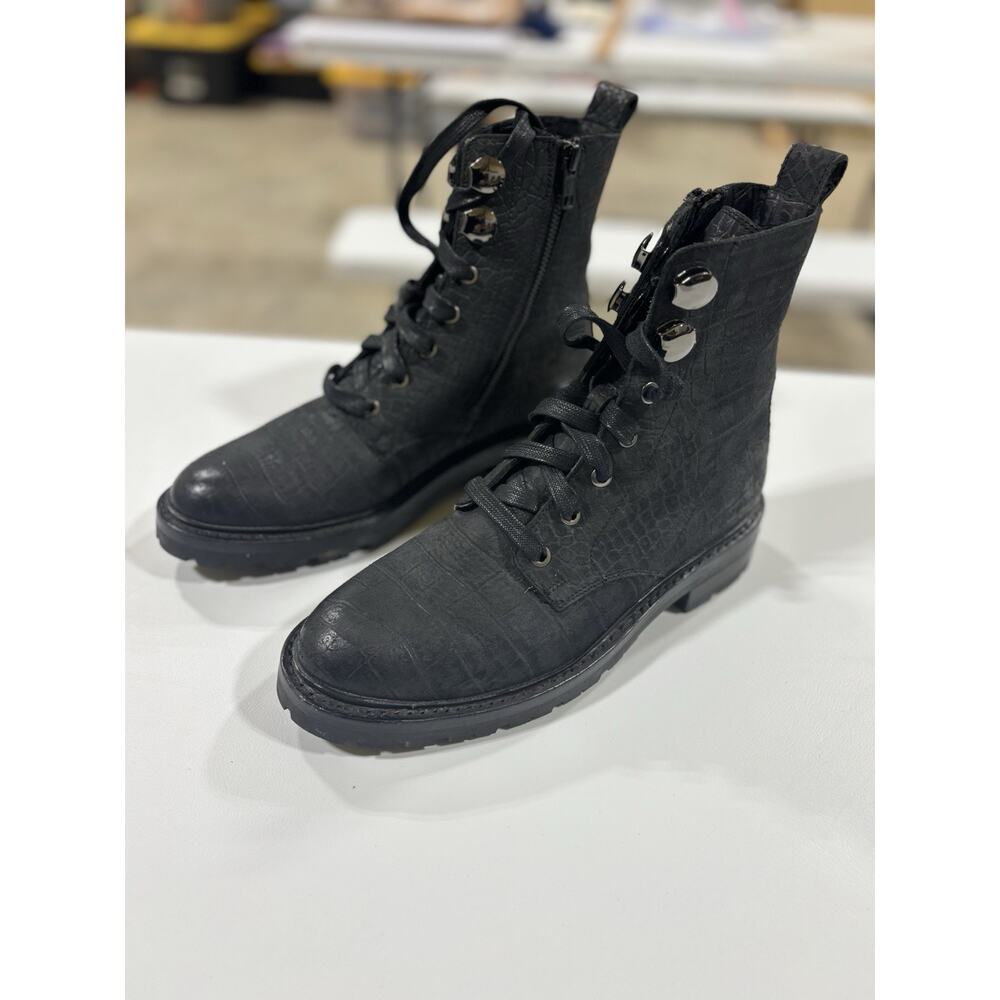 NWOT Frye Julie Hook Combat Boots Womens Black Vintage Leather MSRP $358 76269 - Picture 3 of 12